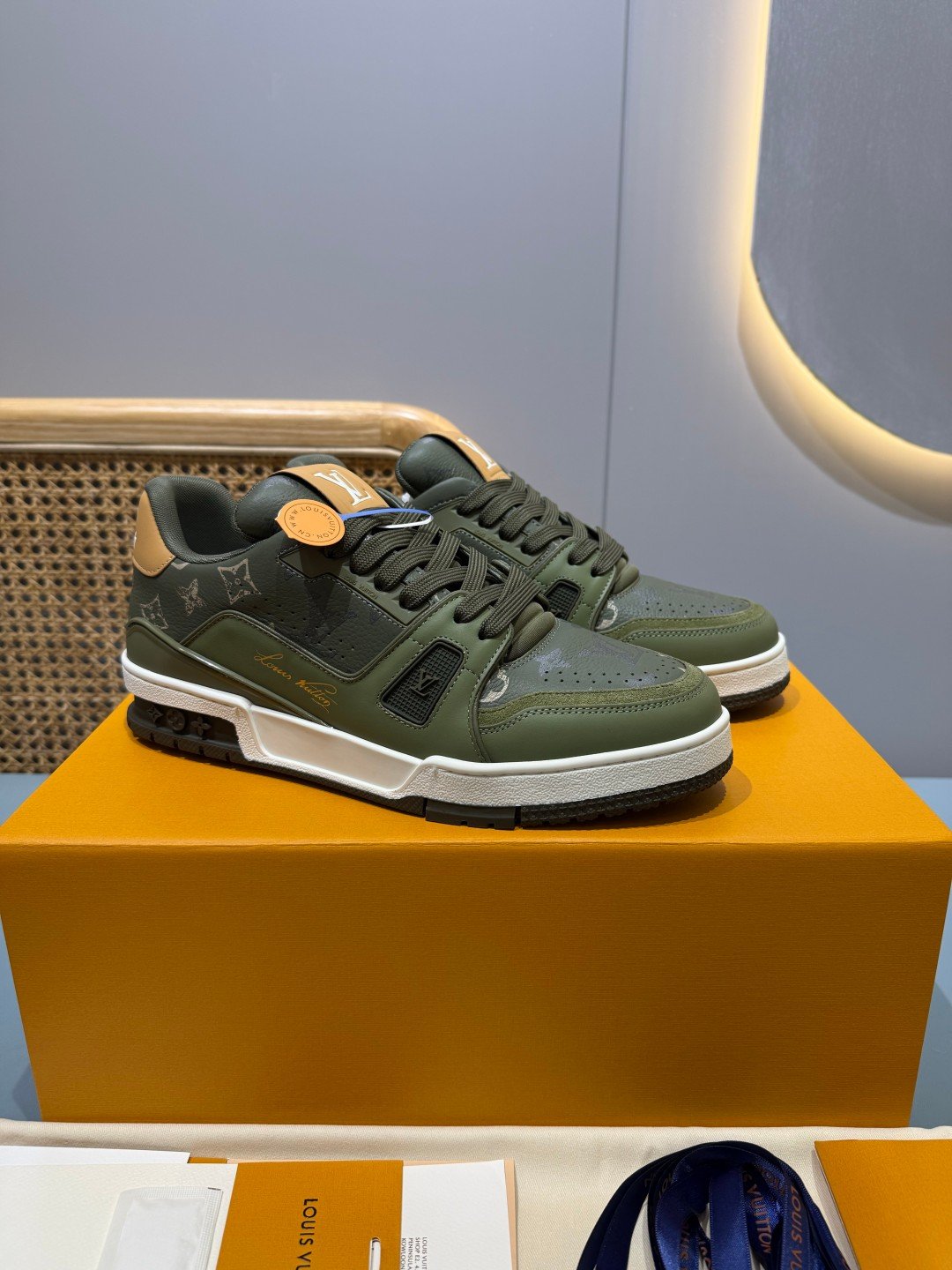 Sneakers Trainer 'Kaki' — vue 27