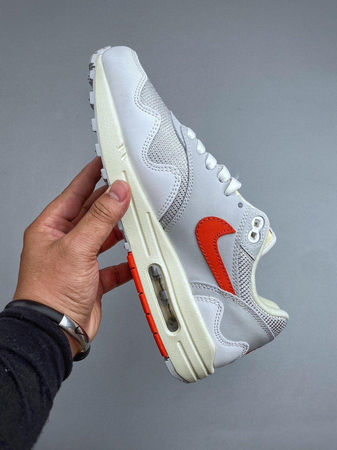Nike Air Max 1 'Gris Rouge Orange'