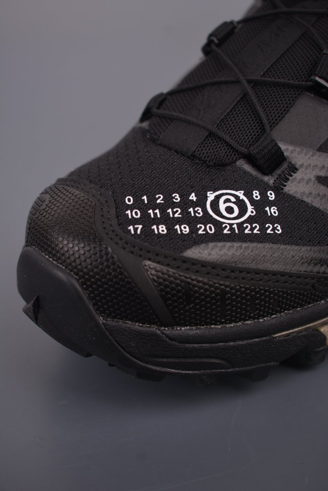Sneakers MM6 x XT-4 Mule 'Black' — vue 6
