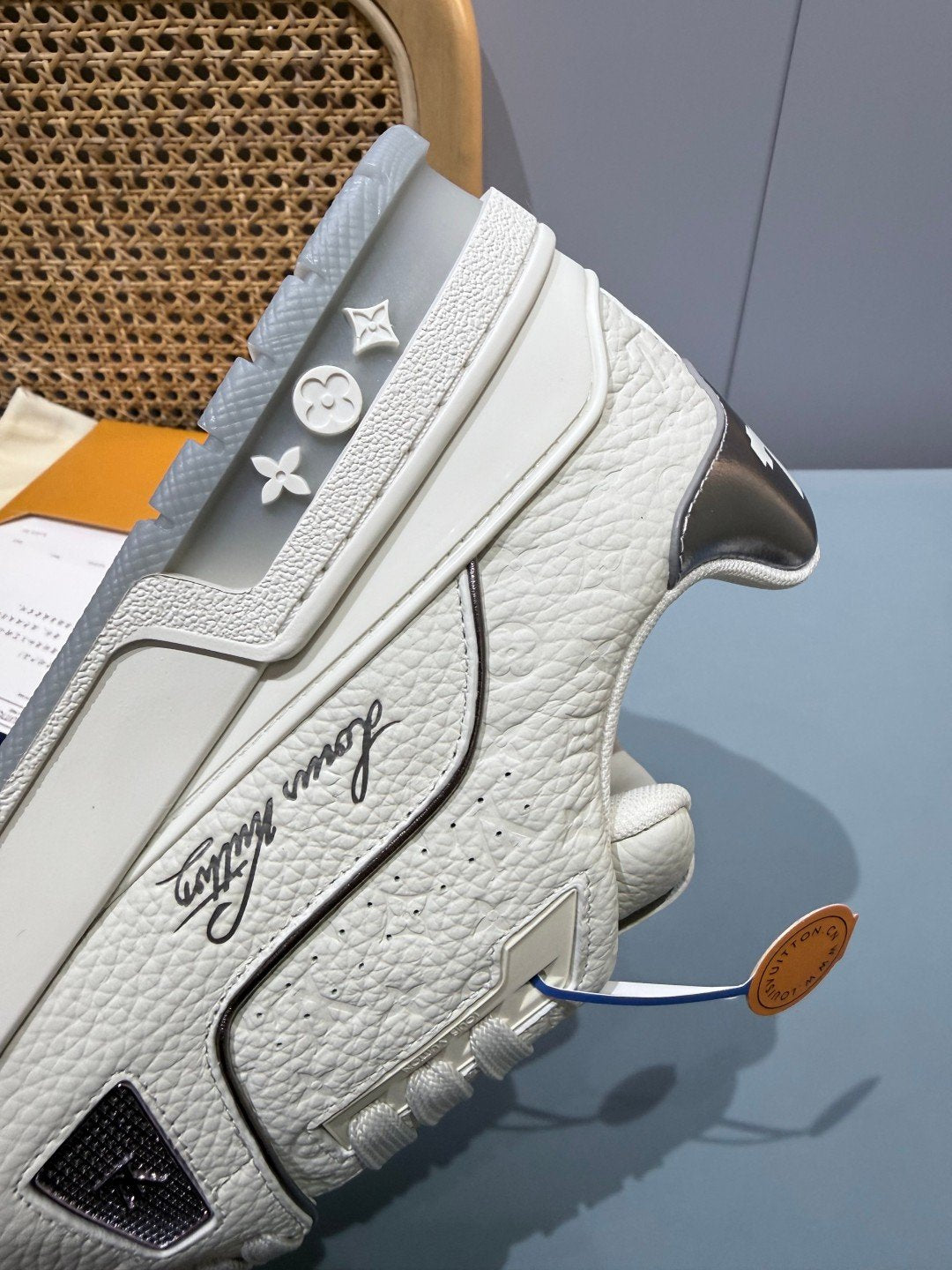 Sneakers Trainer 'Blanc Gris Perle' — vue 11