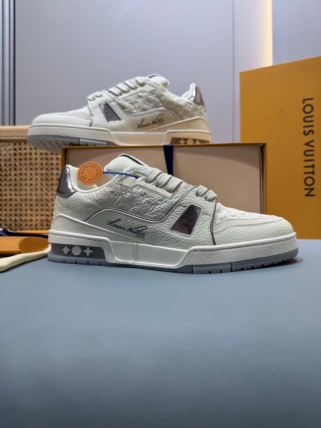 Sneakers Trainer 'Blanc Gris Perle' — vue 21