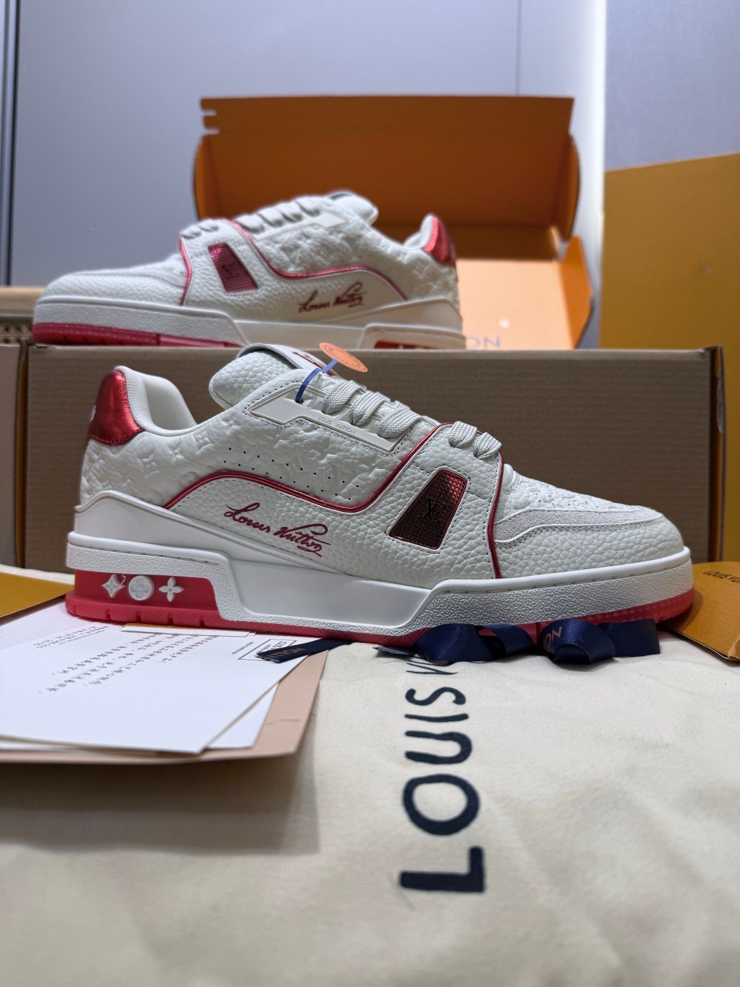 Sneakers Trainer 'Blanc Rouge Liseré' — vue 2