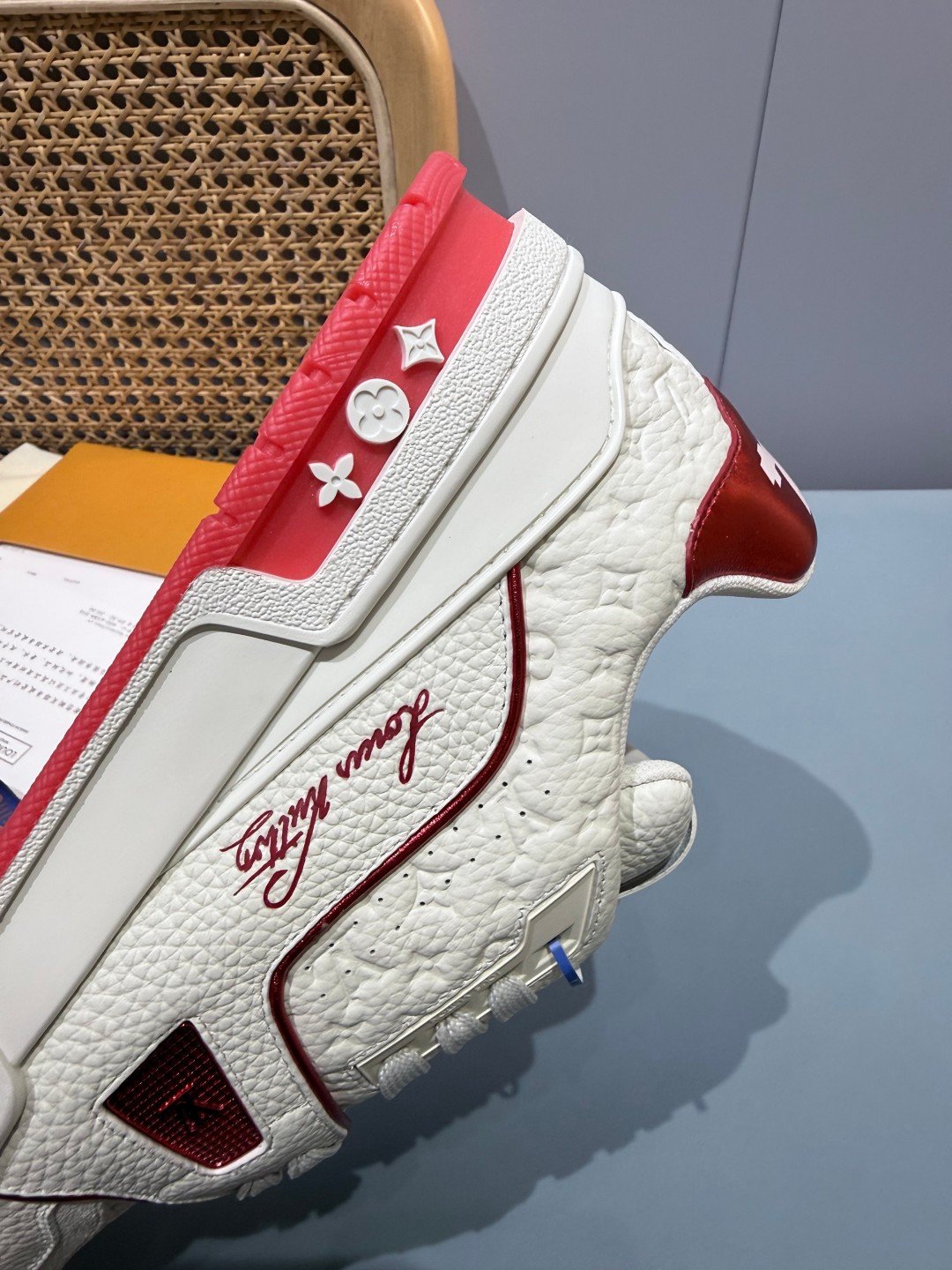 Sneakers Trainer 'Blanc Rouge Liseré' — vue 11