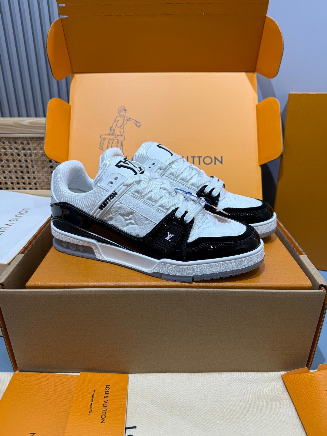 Sneakers Trainer 'Blanc Noir Classique'