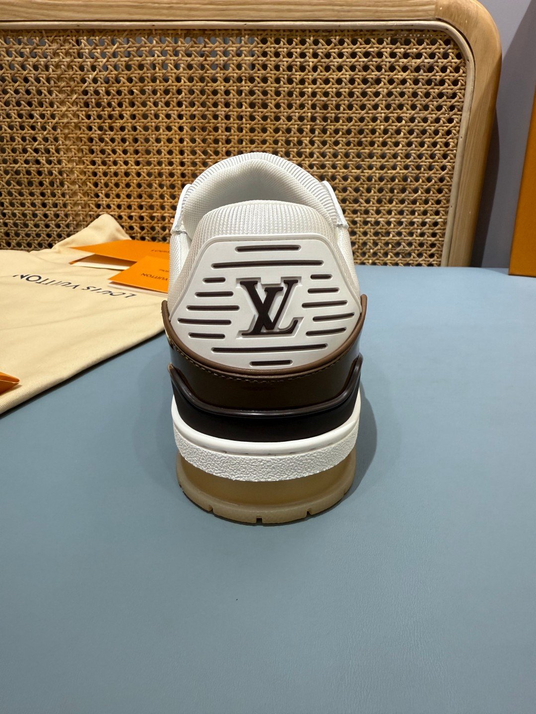 Sneakers Trainer 'Blanc Chocolat' — vue 9