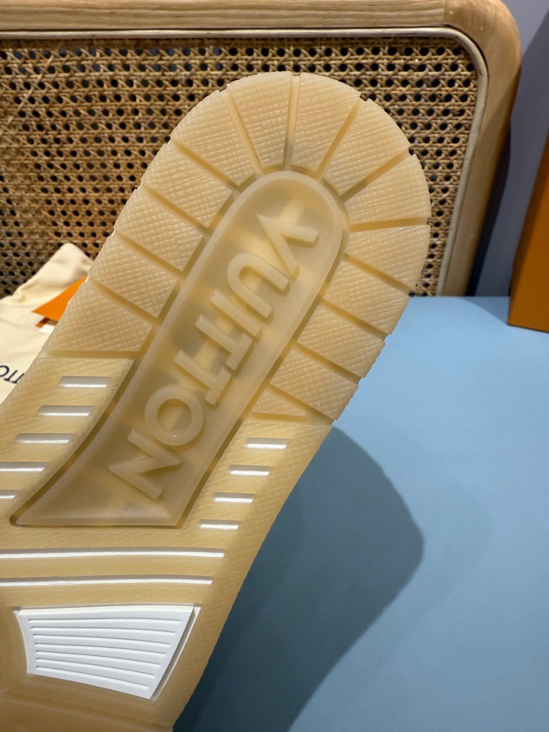Sneakers Trainer 'Blanc Chocolat' — vue 10