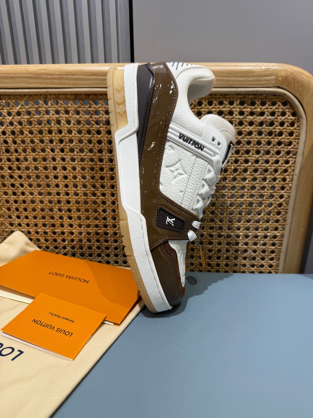 Sneakers Trainer 'Blanc Chocolat' — vue 22