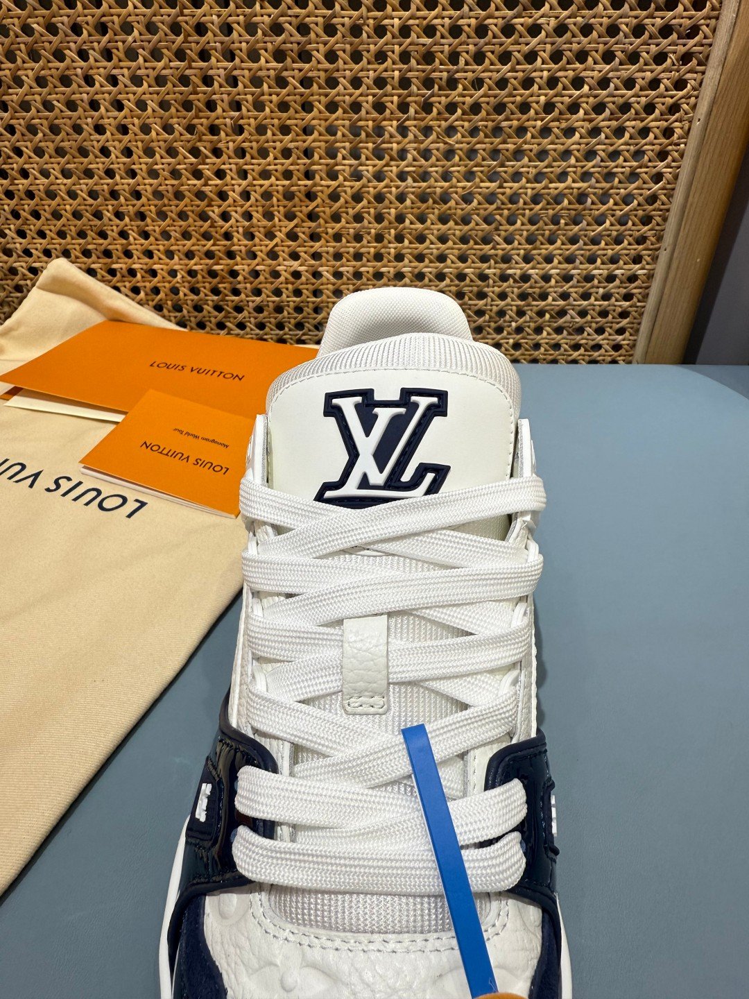 Sneakers Trainer 'Blanc Bleu Nuit' — vue 7