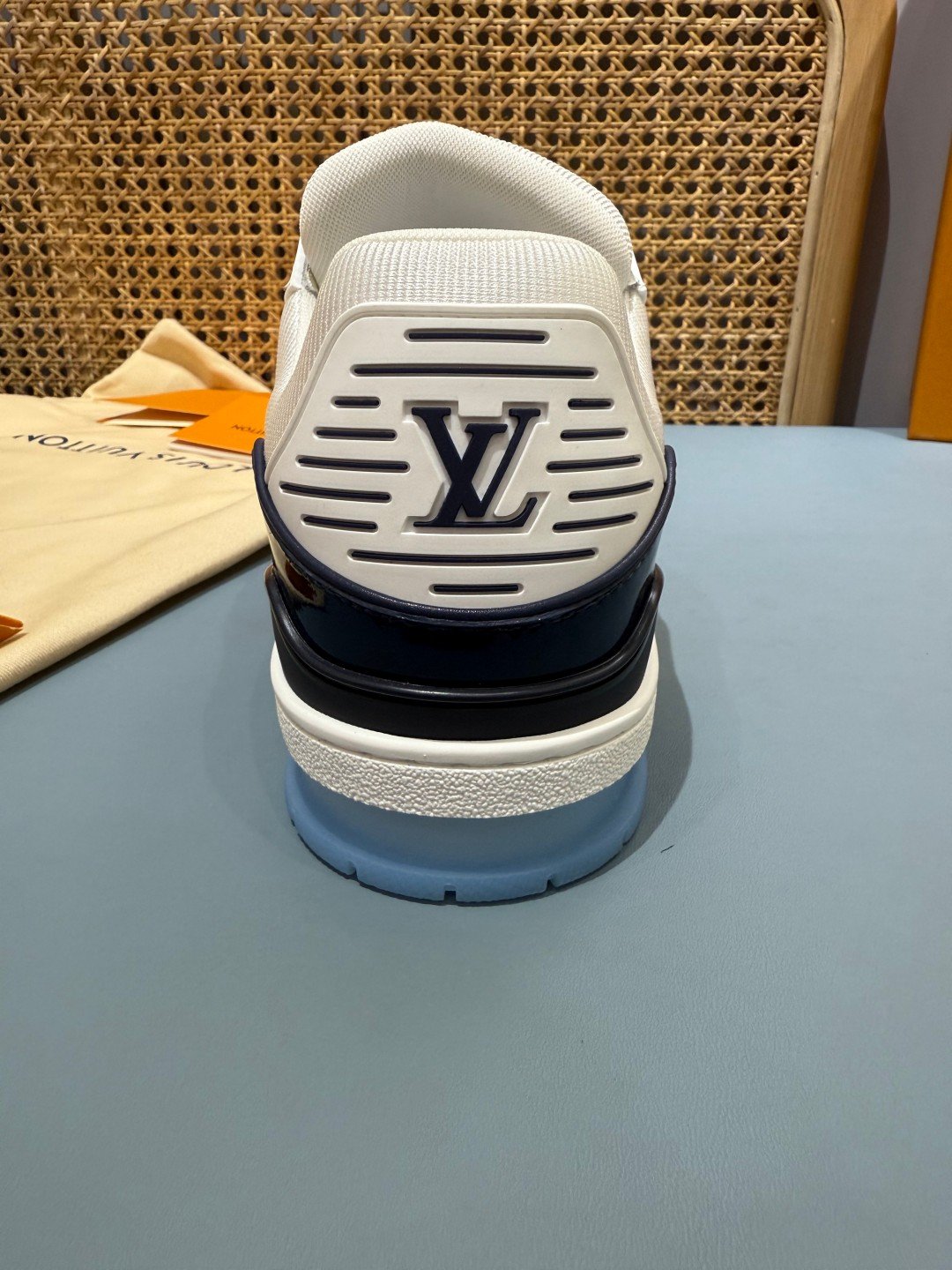 Sneakers Trainer 'Blanc Bleu Nuit' — vue 9