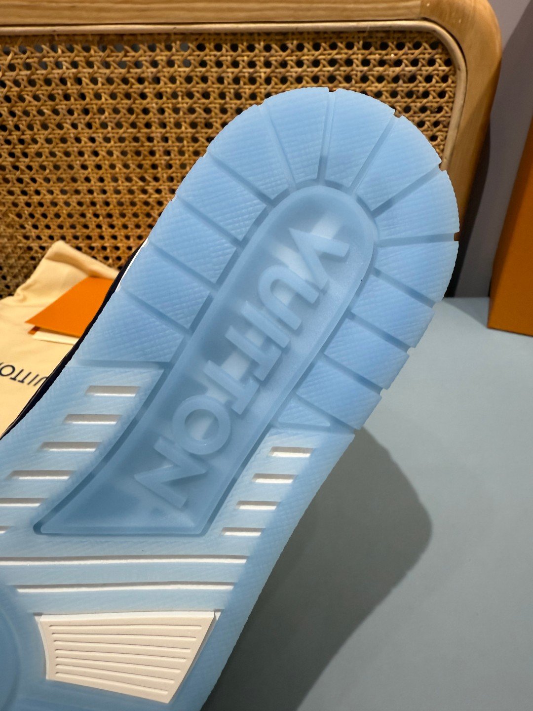 Sneakers Trainer 'Blanc Bleu Nuit' — vue 10
