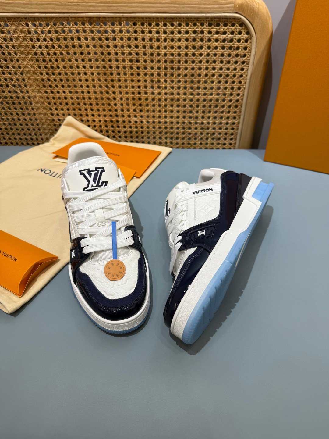 Sneakers Trainer 'Blanc Bleu Nuit' — vue 23