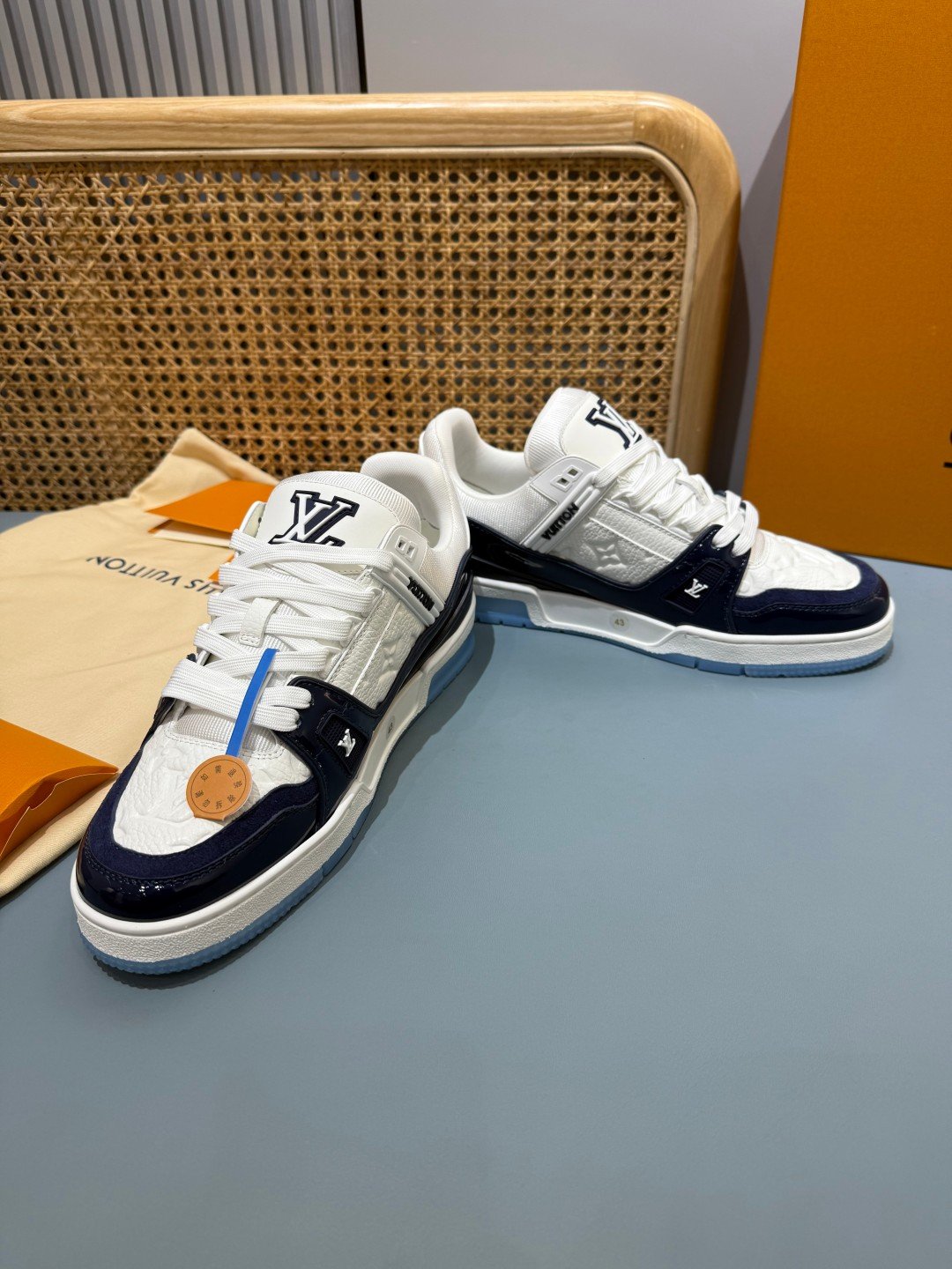 Sneakers Trainer 'Blanc Bleu Nuit' — vue 25