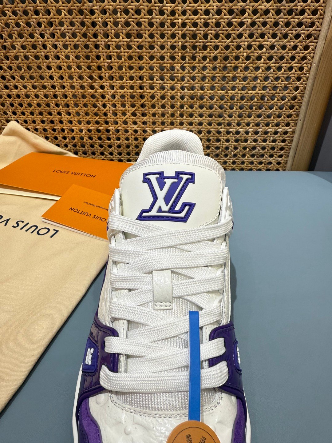 Sneakers Trainer 'Blanc Violet' — vue 7