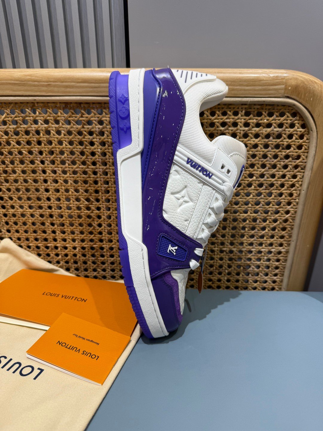 Sneakers Trainer 'Blanc Violet' — vue 22