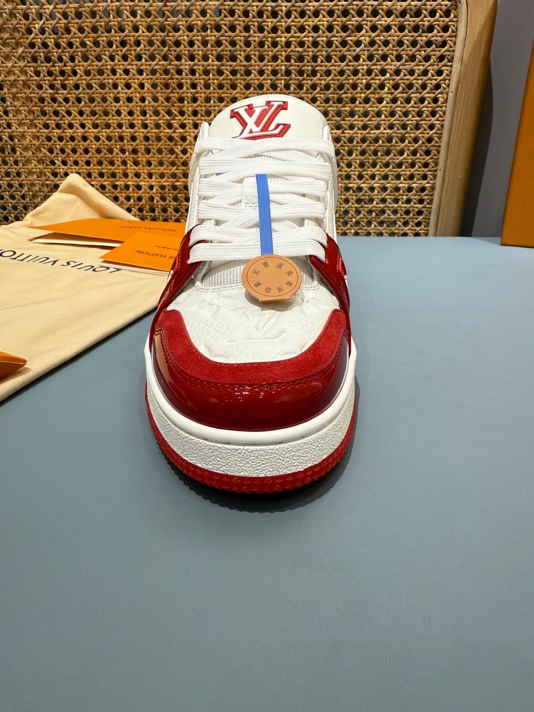Sneakers Trainer 'Blanc Rouge Vif' — vue 8