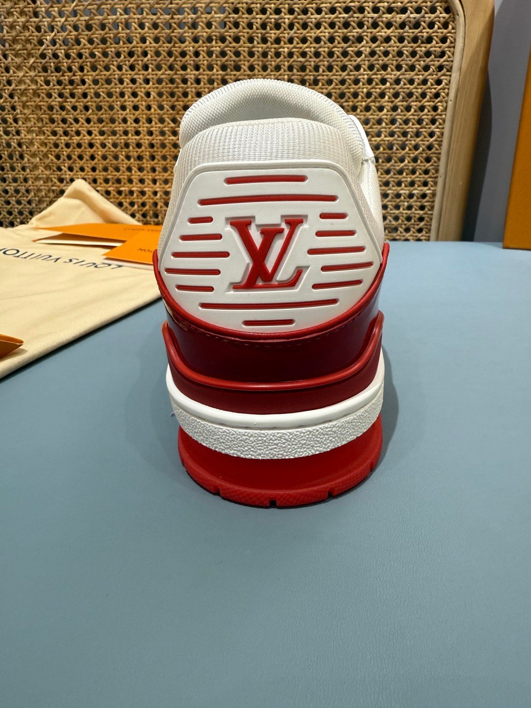 Sneakers Trainer 'Blanc Rouge Vif' — vue 9