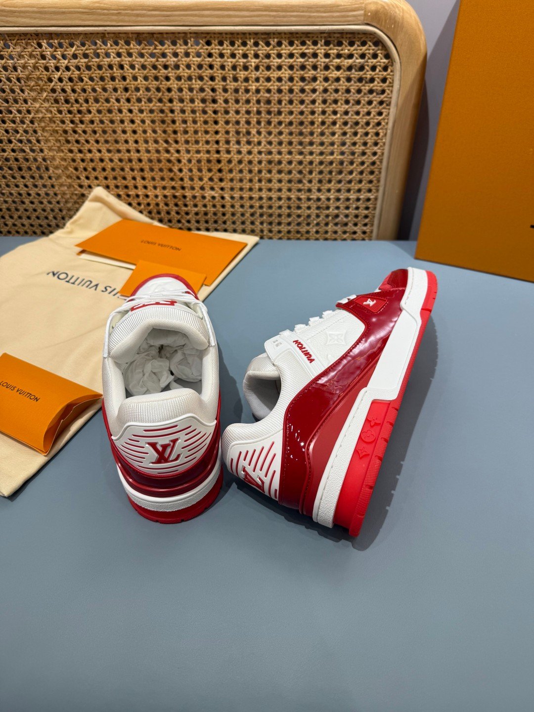 Sneakers Trainer 'Blanc Rouge Vif' — vue 14