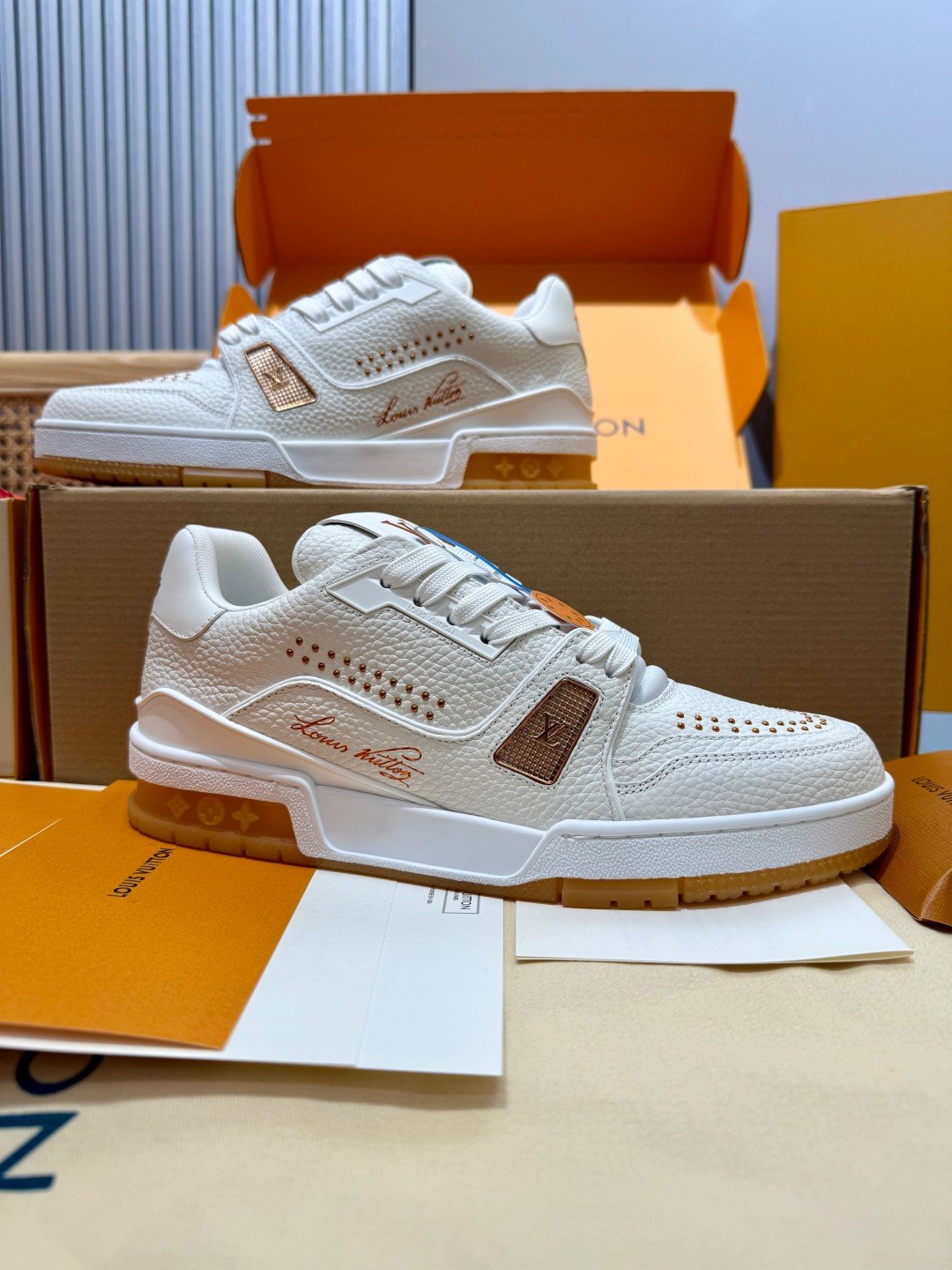 Sneakers Trainer 'Blanc Camel' — vue 2