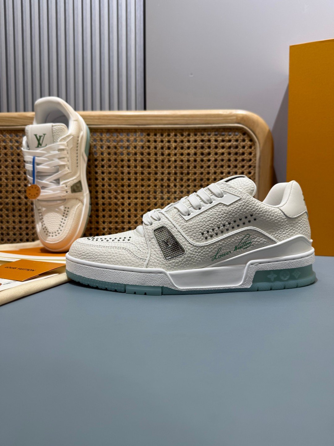 Sneakers Trainer 'Blanc Vert d'Eau' — vue 16