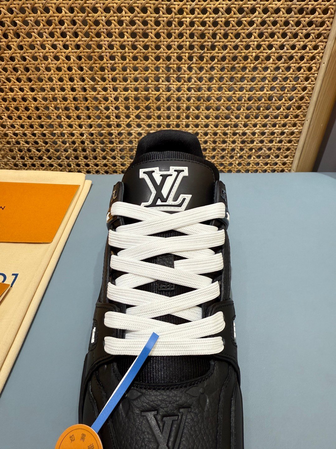 Sneakers Trainer 'Noir Blanc' — vue 7