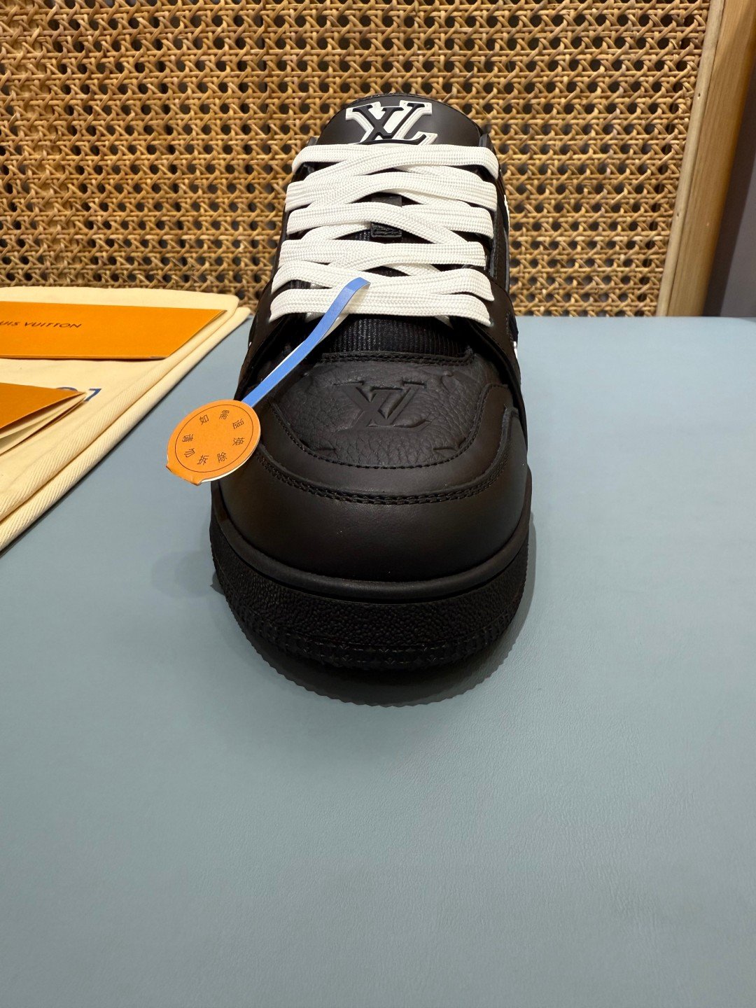 Sneakers Trainer 'Noir Blanc' — vue 8