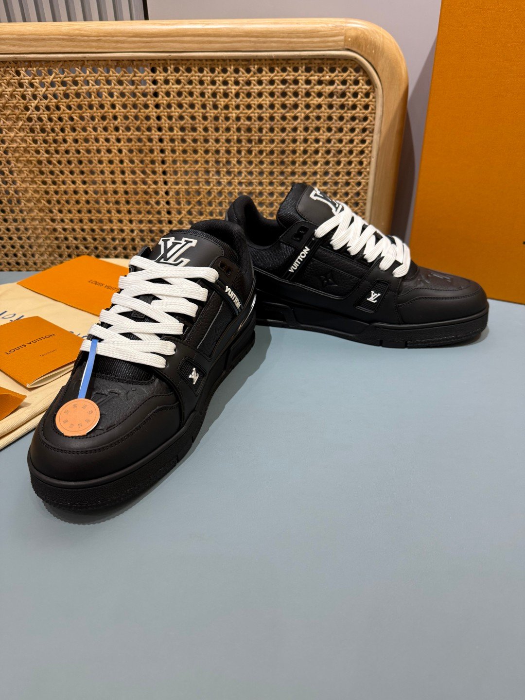 Sneakers Trainer 'Noir Blanc' — vue 24