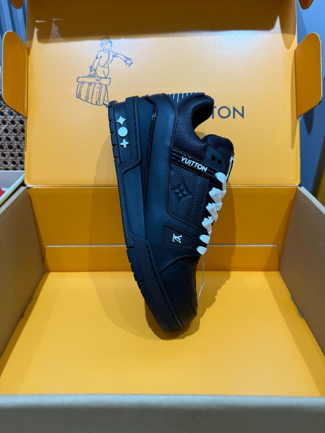 Sneakers Trainer 'Noir Blanc' — vue 25