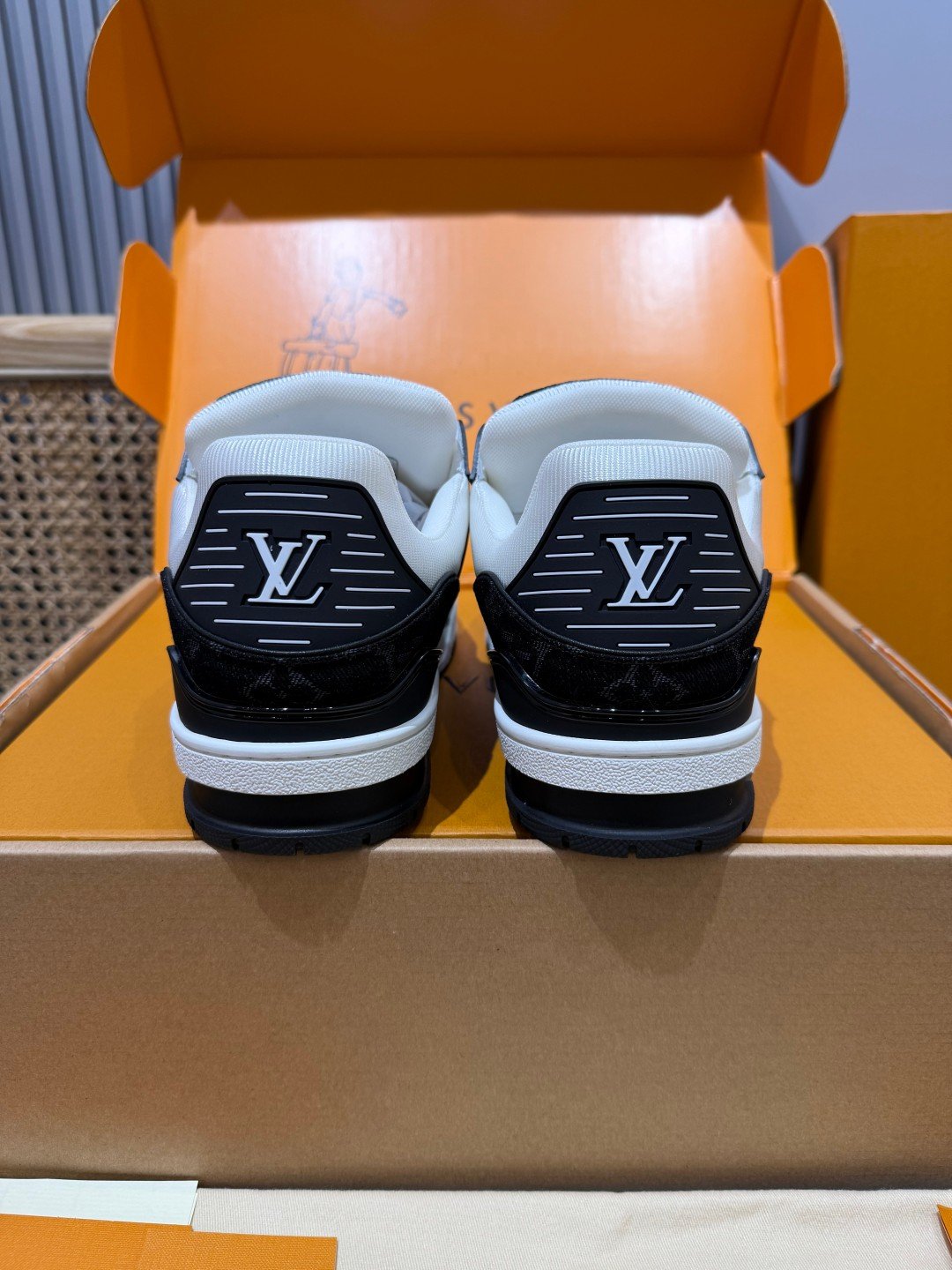 Sneakers Trainer Denim 'Noir Blanc Denim' — vue 3