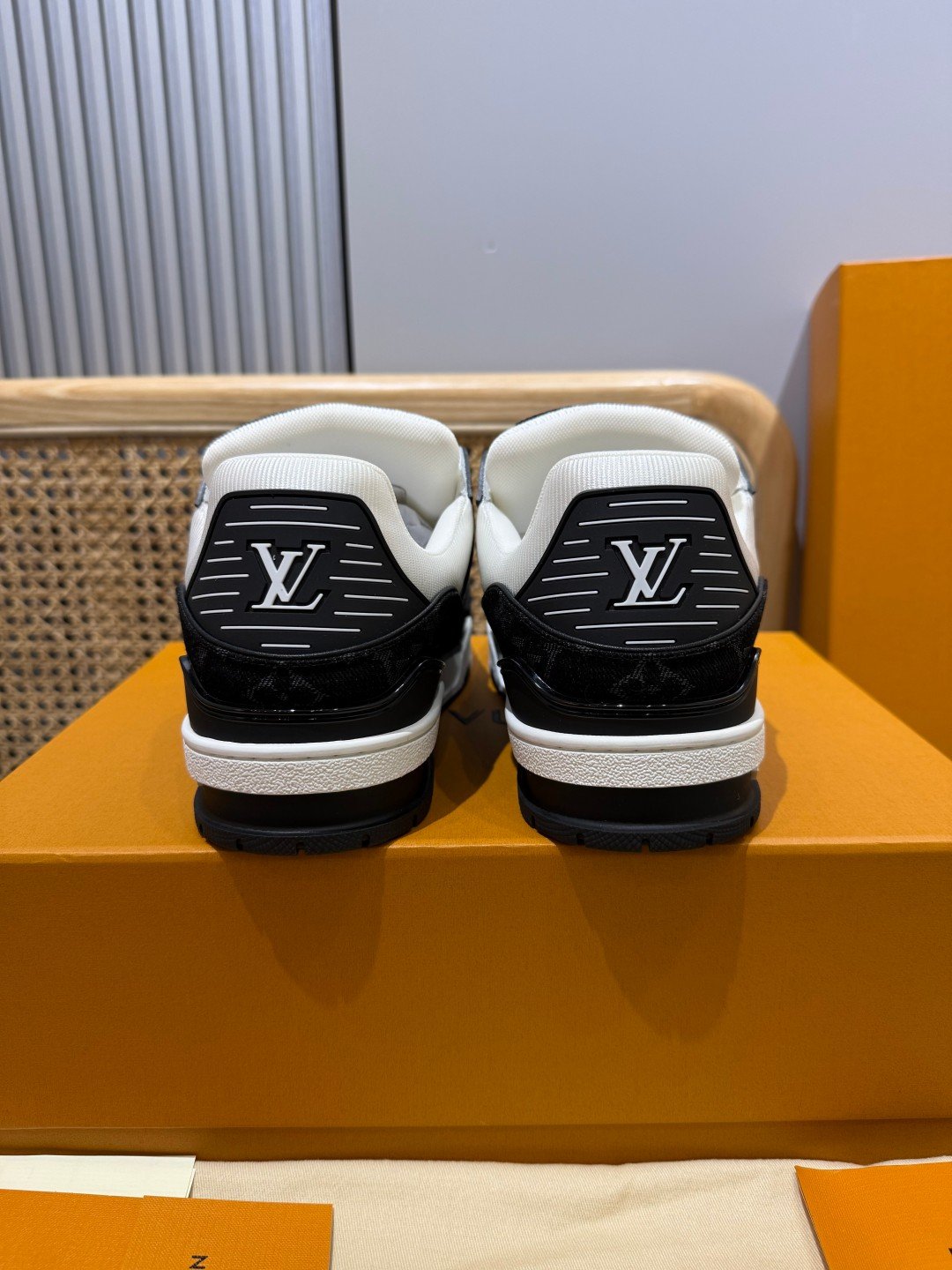 Sneakers Trainer Denim 'Noir Blanc Denim' — vue 26