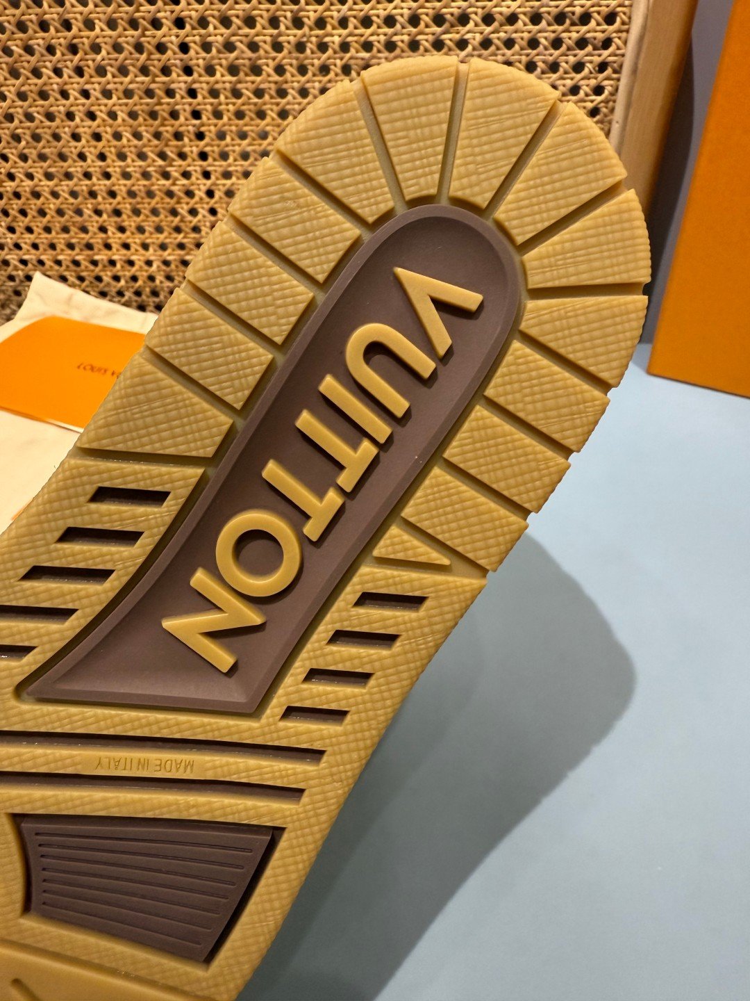 Sneakers Trainer 'Chocolat Daim' — vue 11