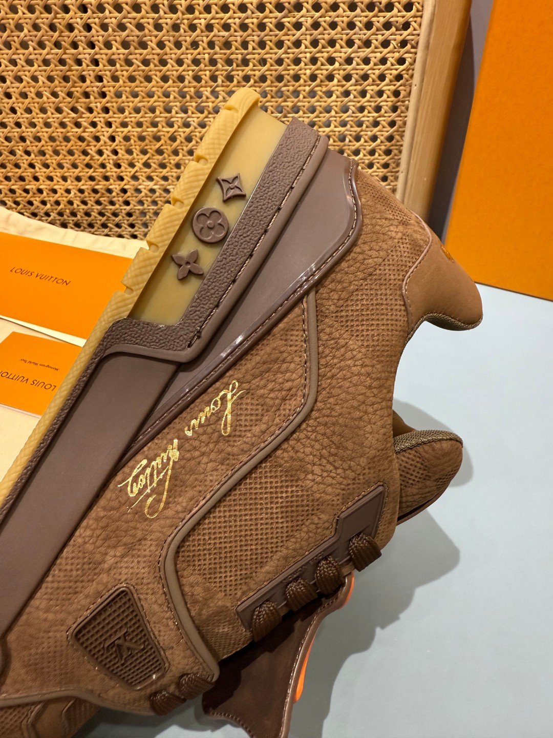 Sneakers Trainer 'Chocolat Daim' — vue 12