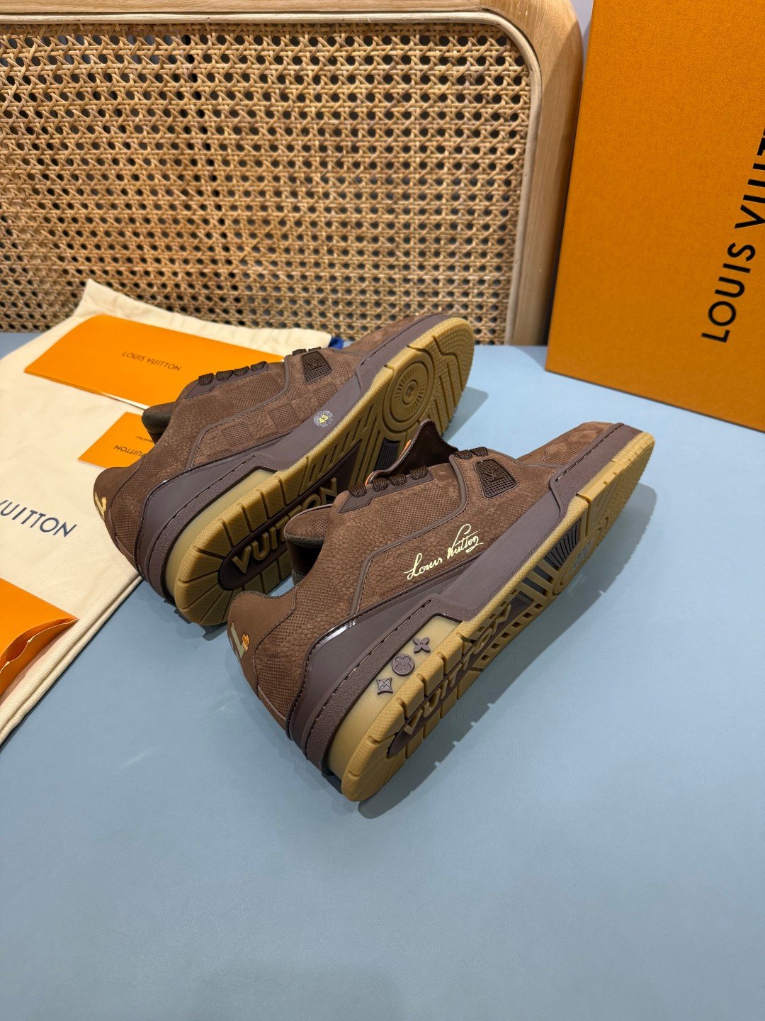 Sneakers Trainer 'Chocolat Daim' — vue 14