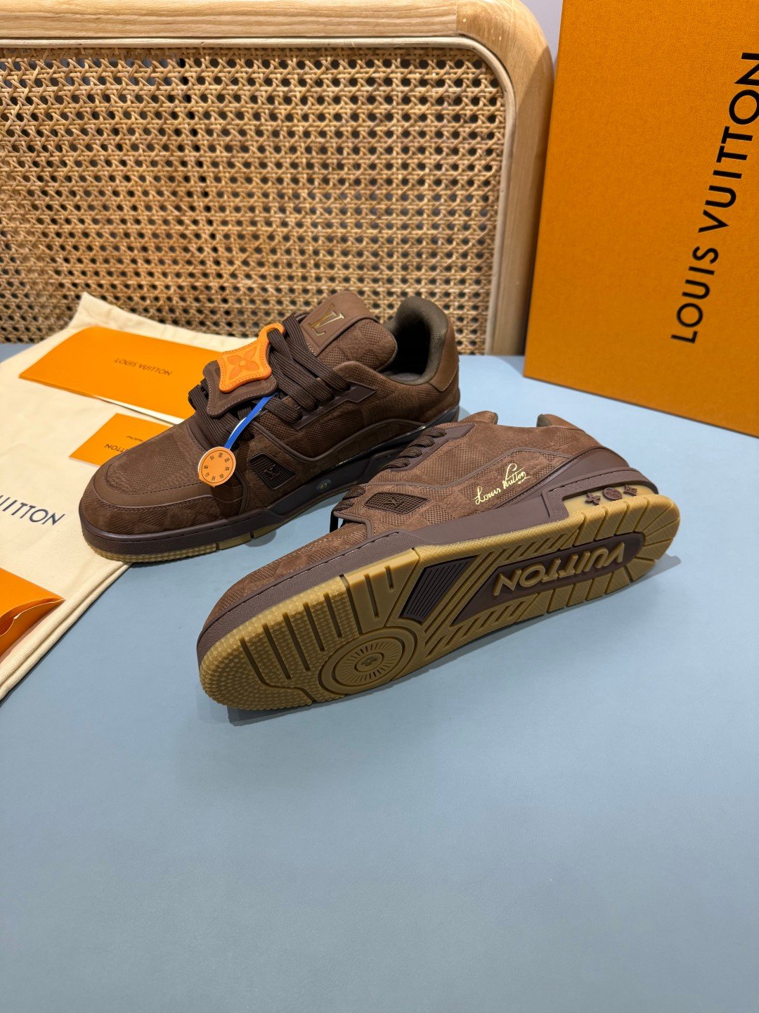 Sneakers Trainer 'Chocolat Daim' — vue 24