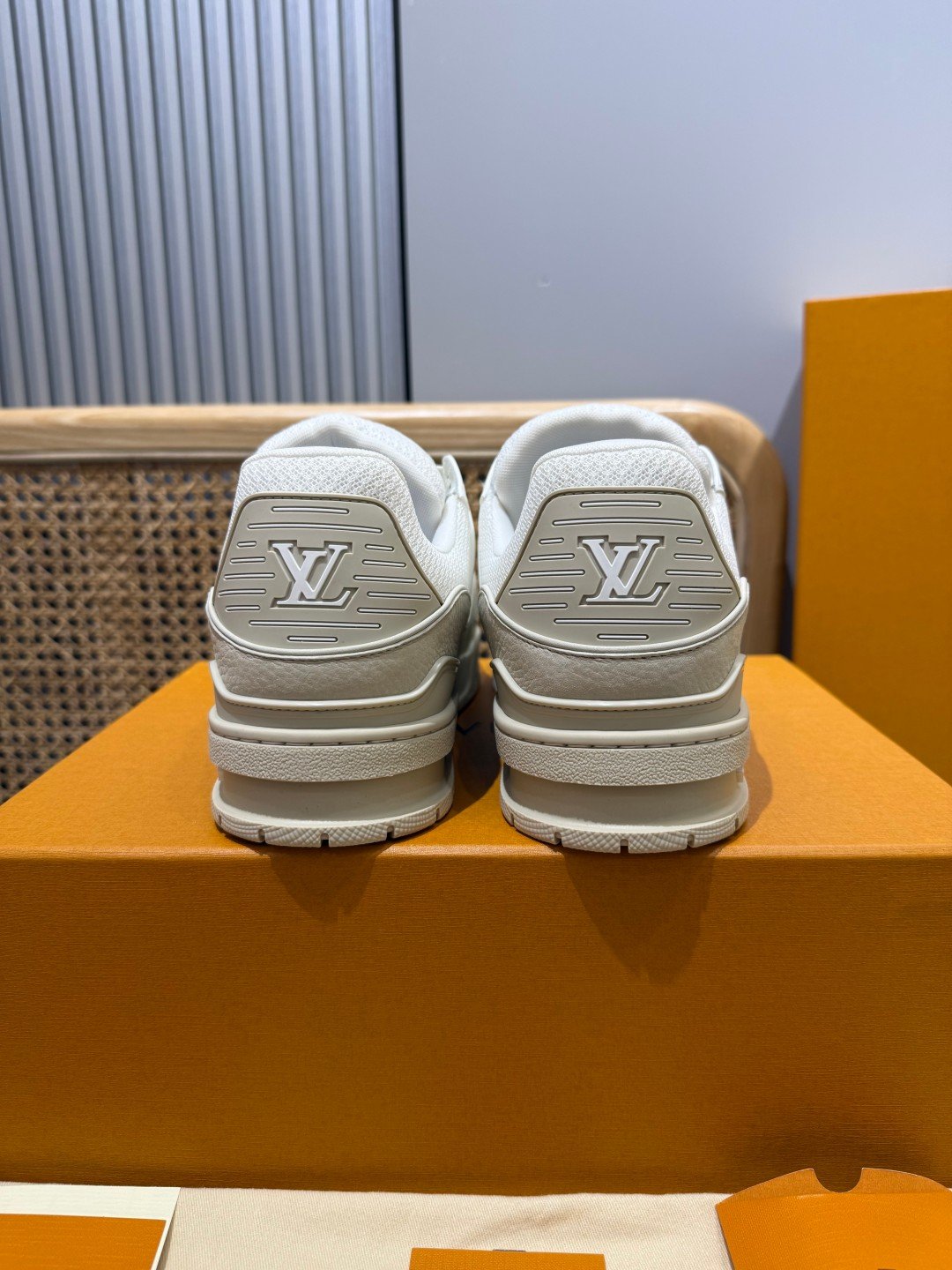 Sneakers Trainer 'Beige Sable' — vue 17