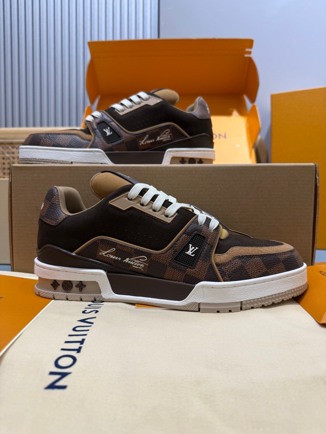 Sneakers Trainer NIGO 'Marron Crâne' — vue 2