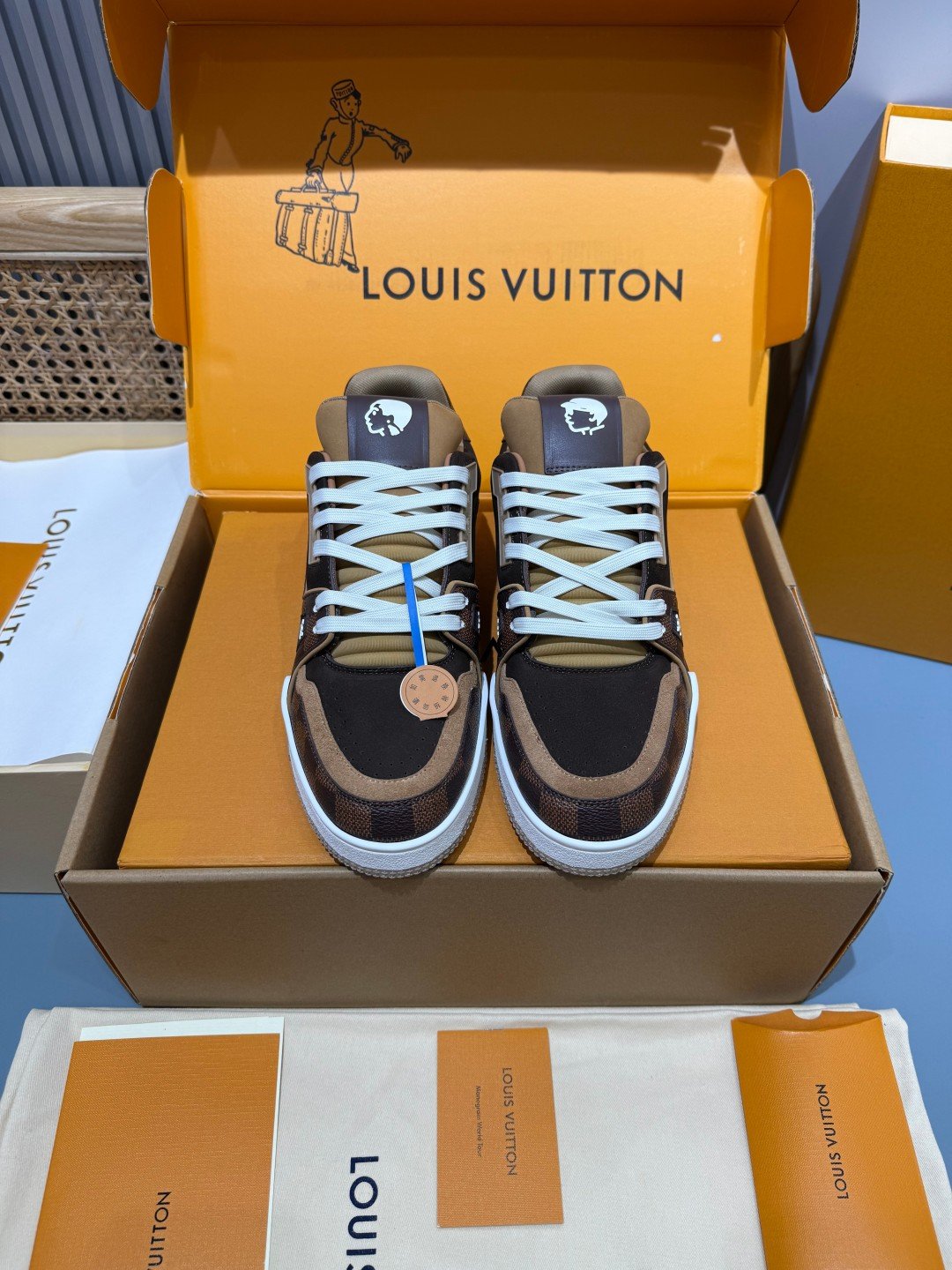 Sneakers Trainer NIGO 'Marron Crâne' — vue 5