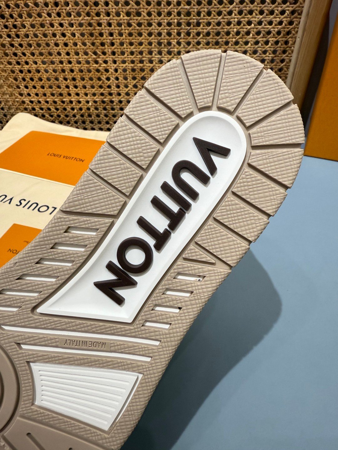 Sneakers Trainer NIGO 'Marron Crâne' — vue 11