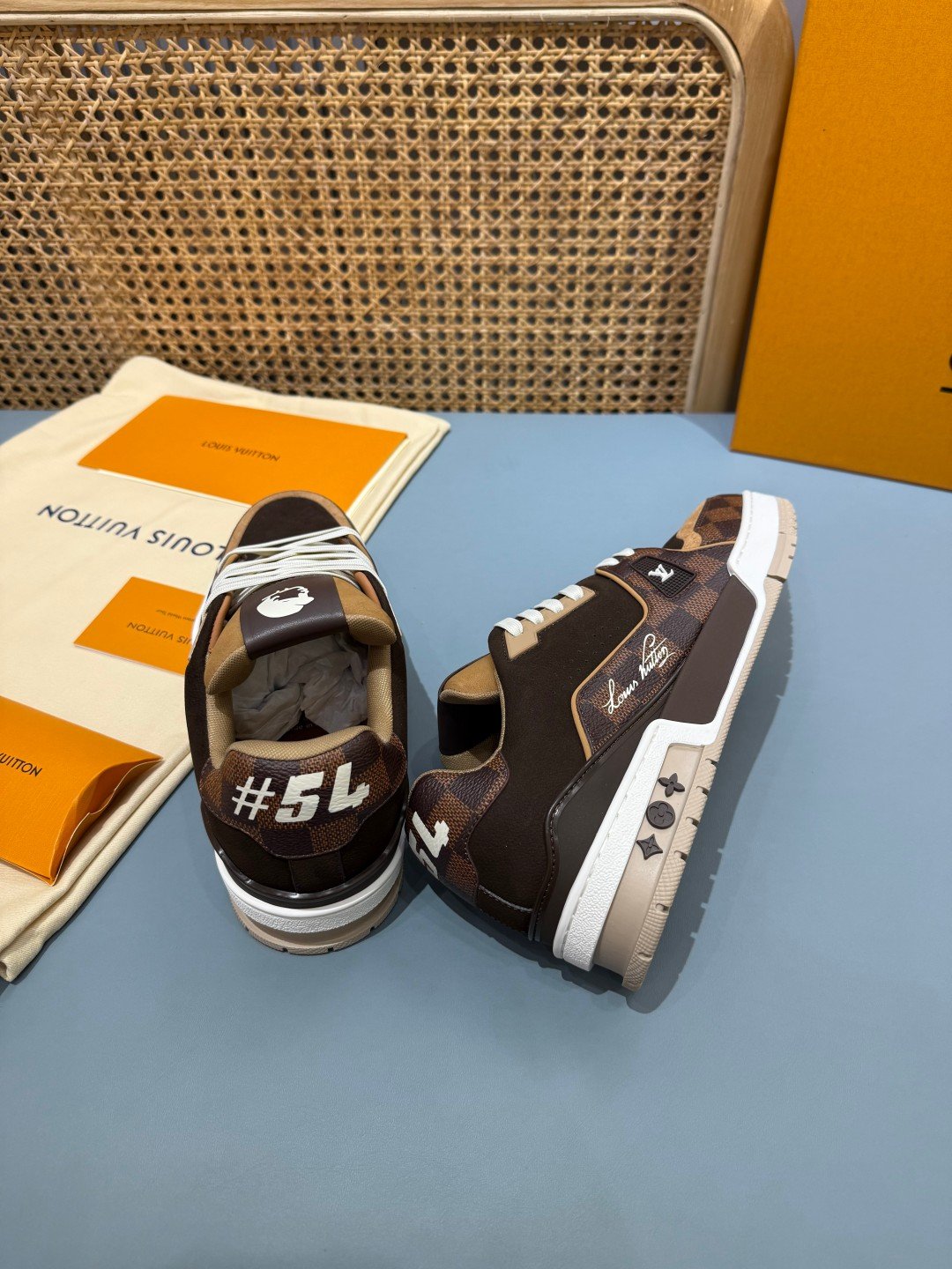 Sneakers Trainer NIGO 'Marron Crâne' — vue 15
