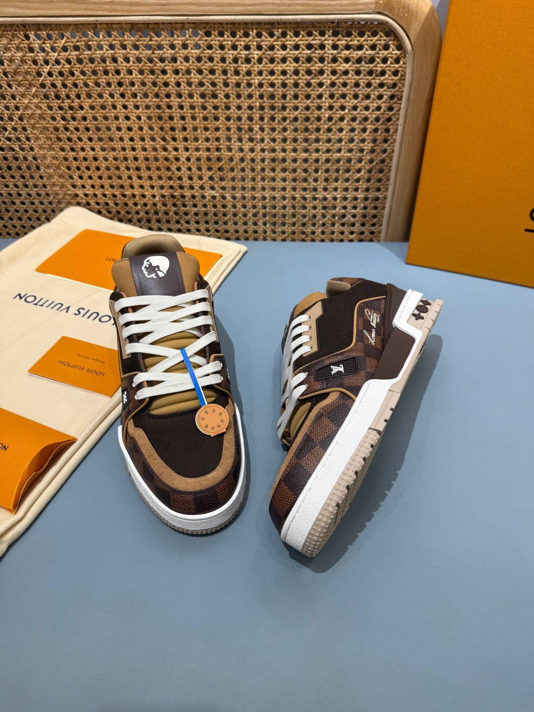 Sneakers Trainer NIGO 'Marron Crâne' — vue 17