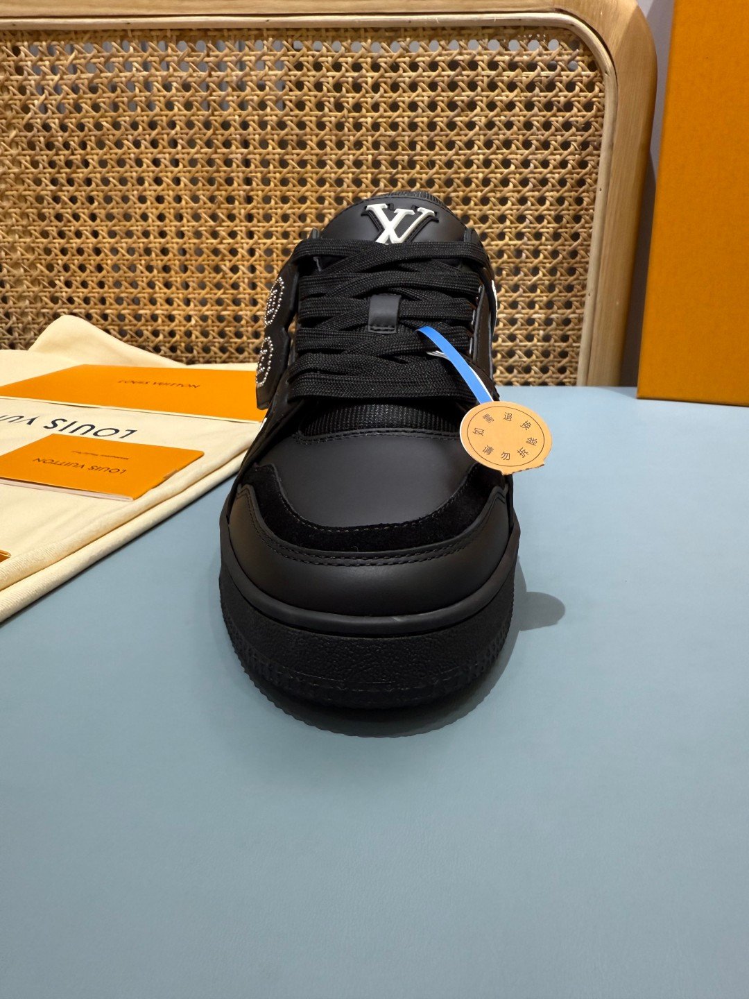 Sneakers Trainer NIGO 'Noir Crâne' — vue 8