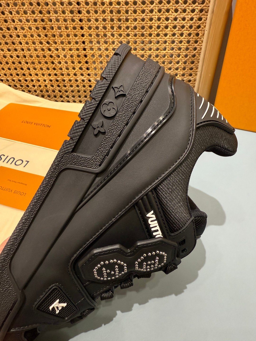 Sneakers Trainer NIGO 'Noir Crâne' — vue 11