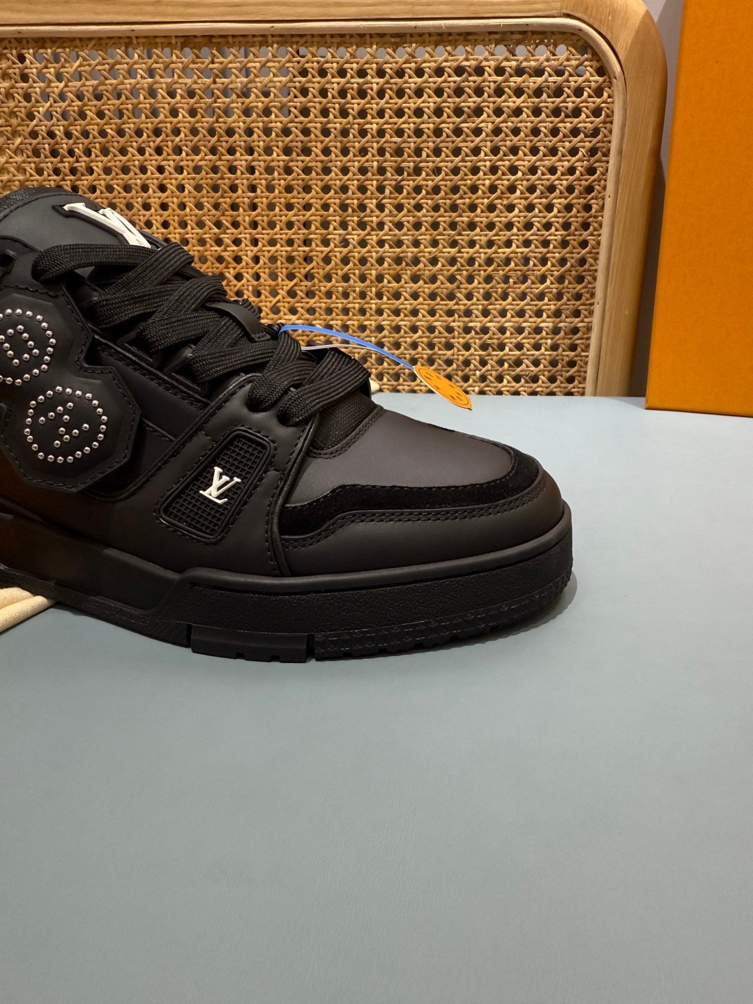 Sneakers Trainer NIGO 'Noir Crâne' — vue 12