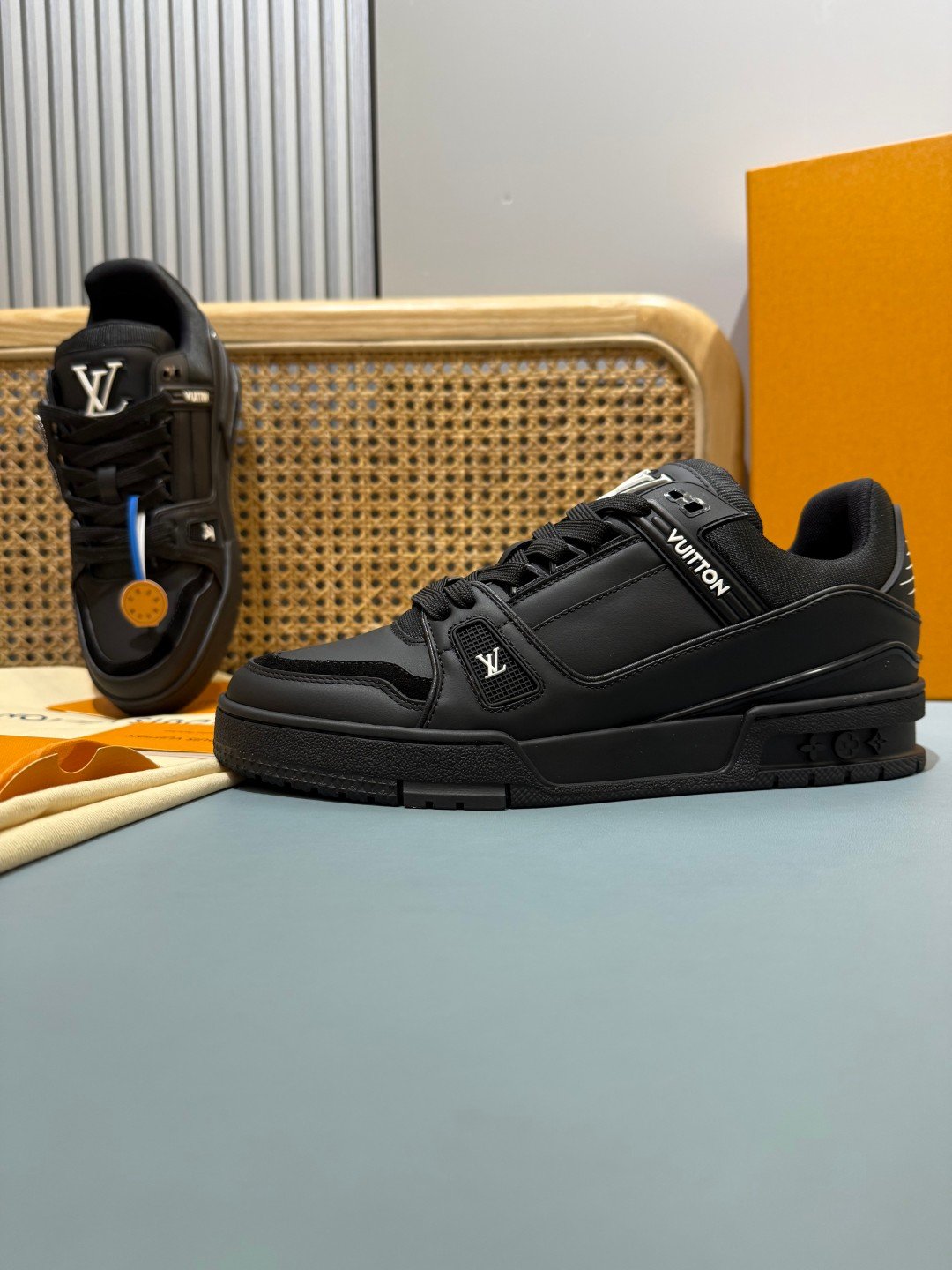Sneakers Trainer NIGO 'Noir Crâne' — vue 15