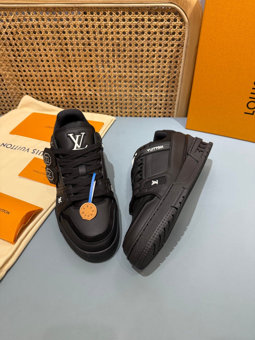 Sneakers Trainer NIGO 'Noir Crâne' — vue 16