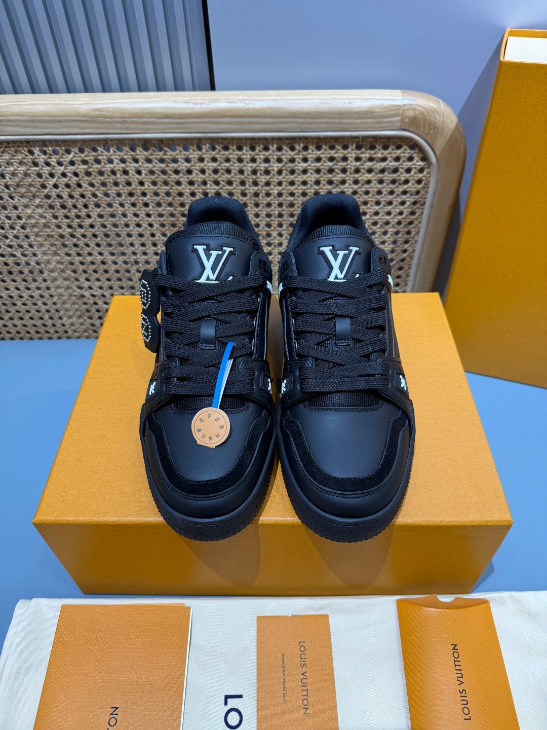 Sneakers Trainer NIGO 'Noir Crâne' — vue 20