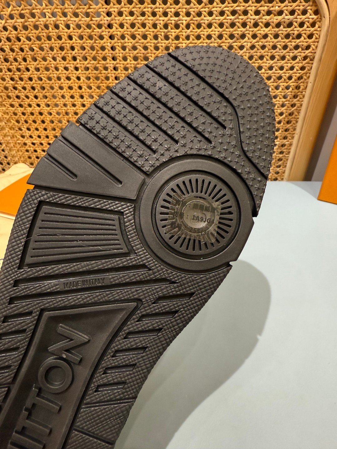 Sneakers Trainer 'Noir Total' — vue 6