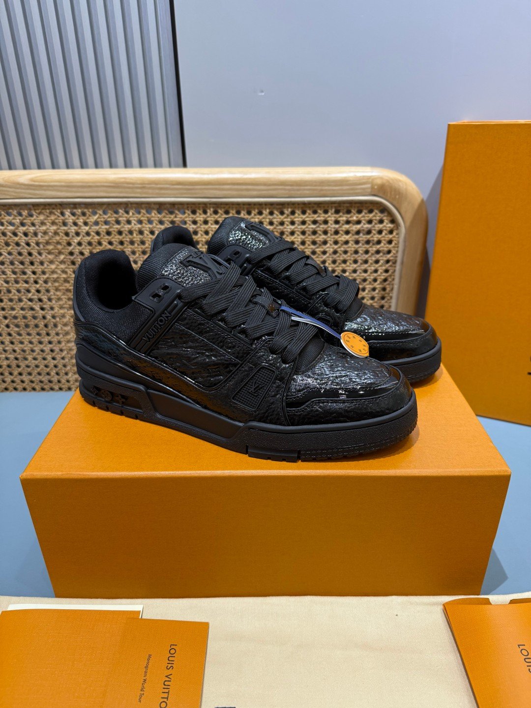 Sneakers Trainer 'Noir Total' — vue 18