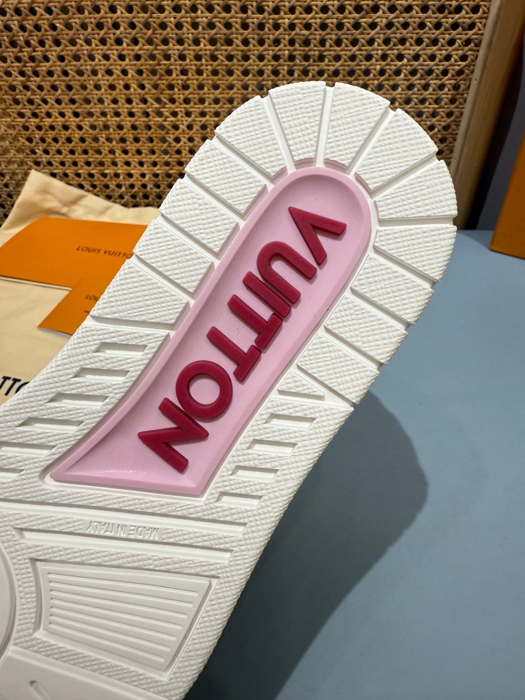 Sneakers Trainer 'Blanc Rose Fuchsia' — vue 10