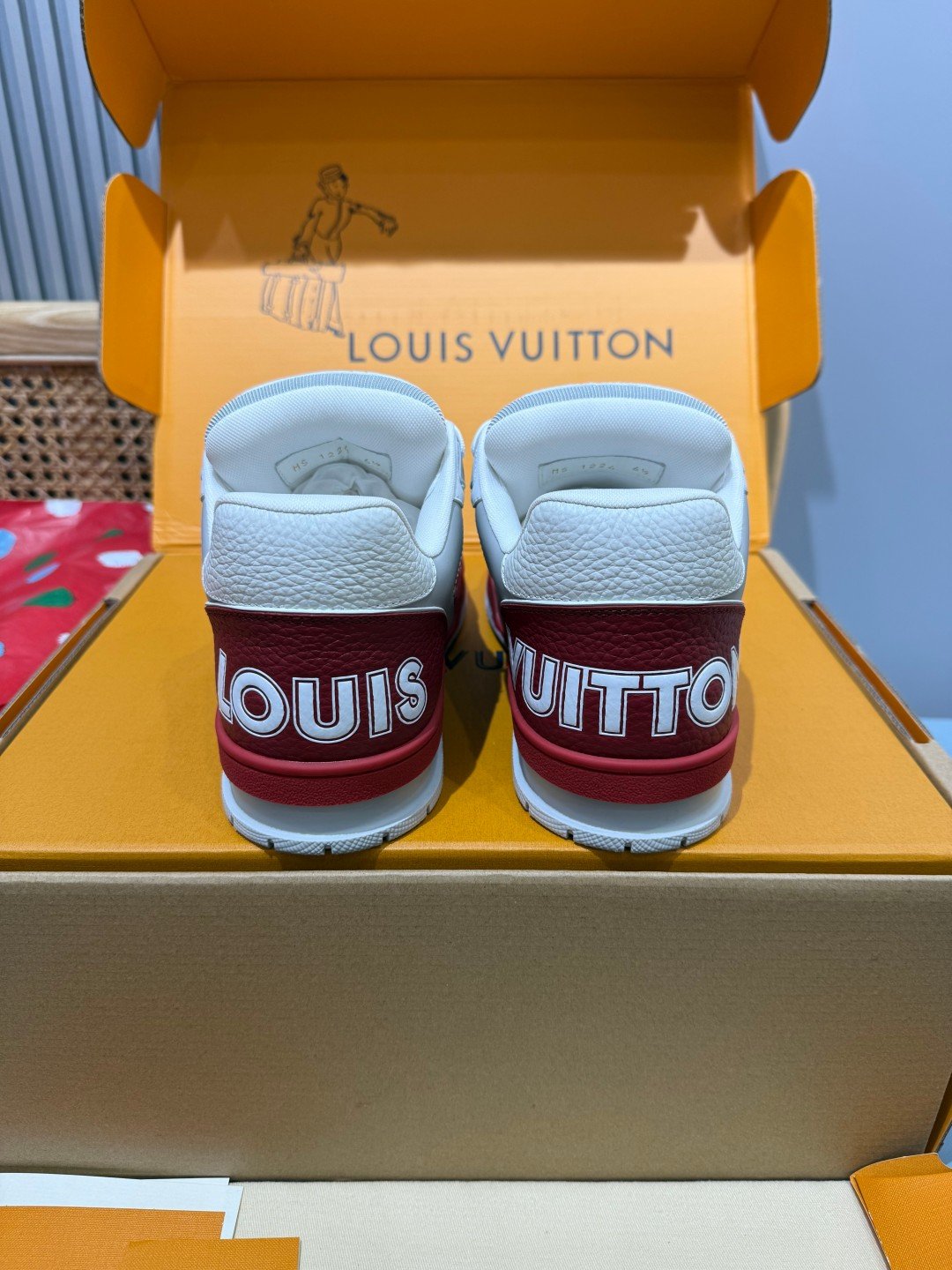 Sneakers Trainer Velcro 'Blanc Rouge' — vue 3