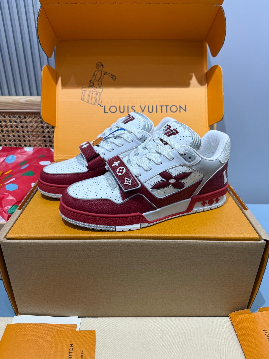 Sneakers Trainer Velcro 'Blanc Rouge' — vue 4